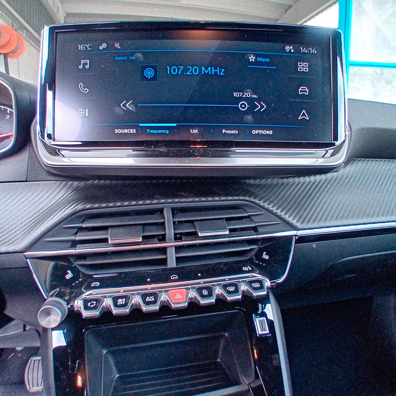 Peugeot 2008 PureTech 100 S&S Style * SENZA VINCOLO DI FIONANZIAMENTO*