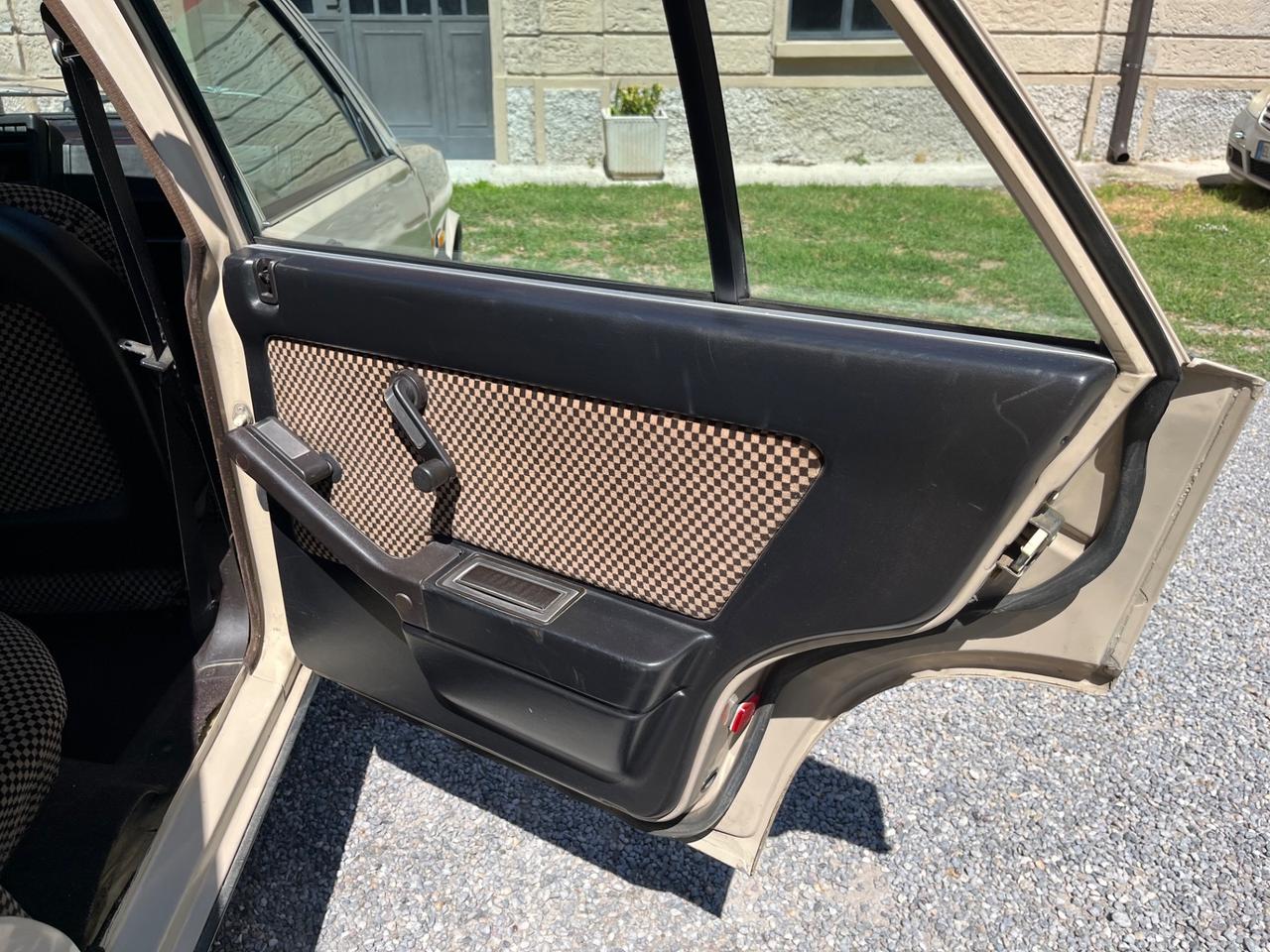 Lancia Delta 1.3