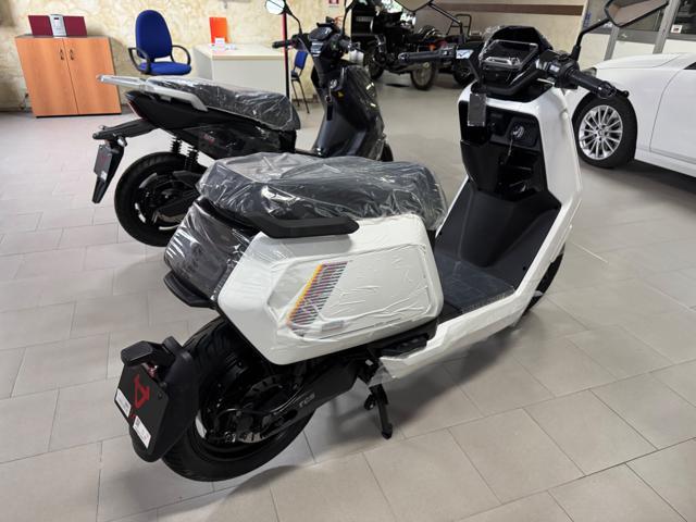NIU NQi NQIX 500 SR 100 KM PRONTA CONSEGNA
