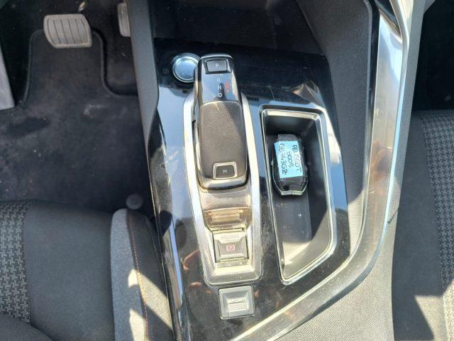 PEUGEOT 5008 BlueHDi 130 S&S Business CAMBIO AUT. 7 POSTI