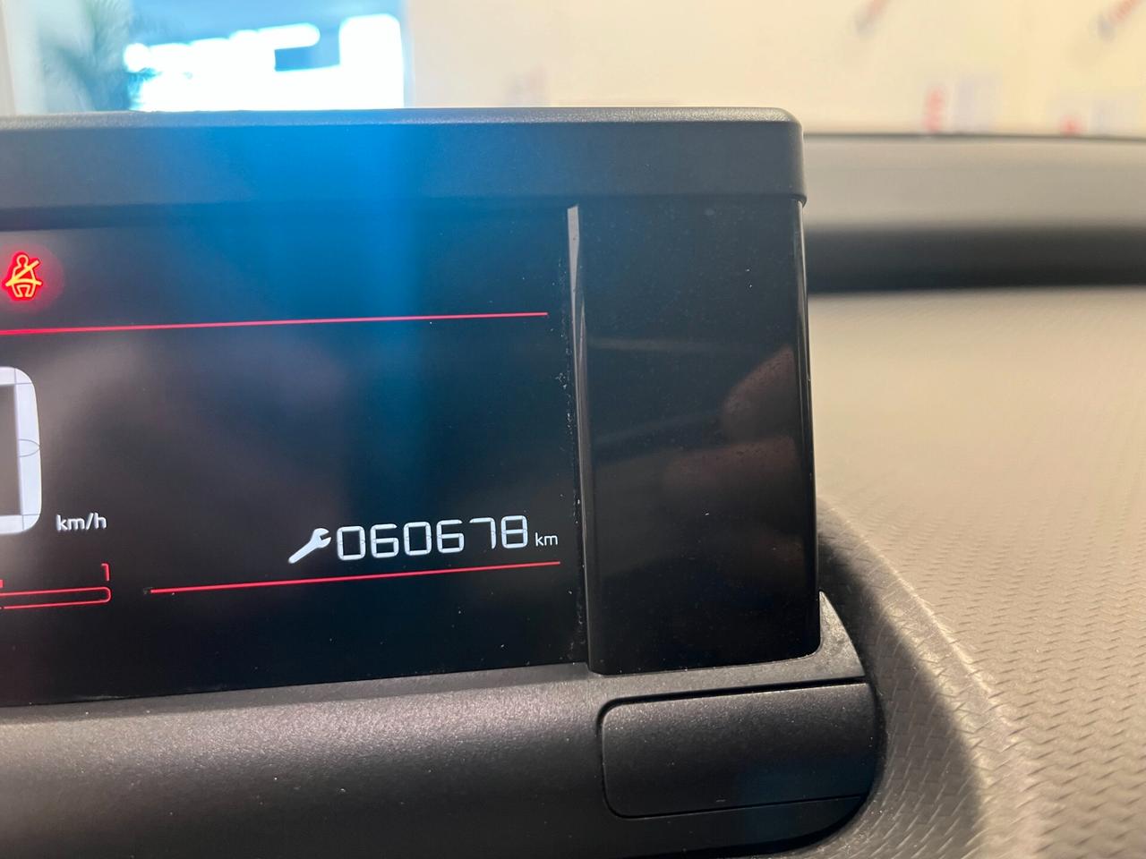 Citroen C4 Cactus BlueHDi 100 Shine - OK NEOPATENTATI