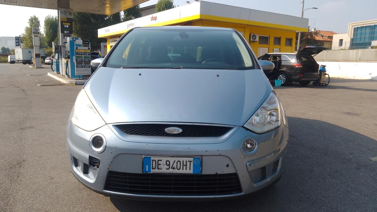 Ford S-Max 2.0 TDCi 140CV Titanium 7 POSTI 07