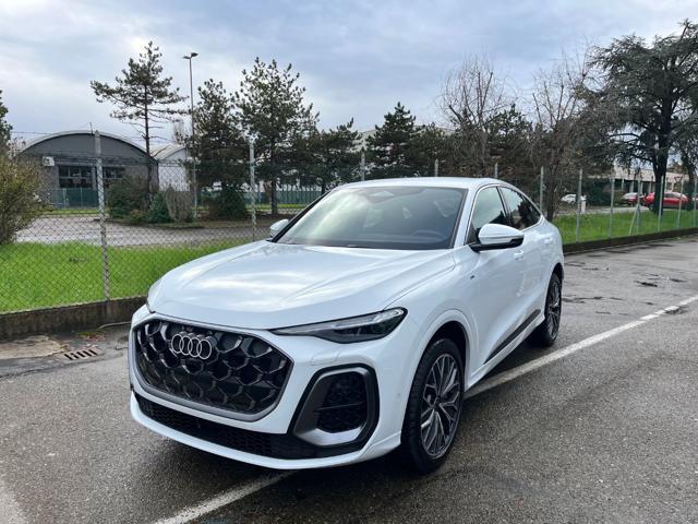 AUDI Q5 SPB 40 TDI 204 CV quattro S tronic S line Km 0