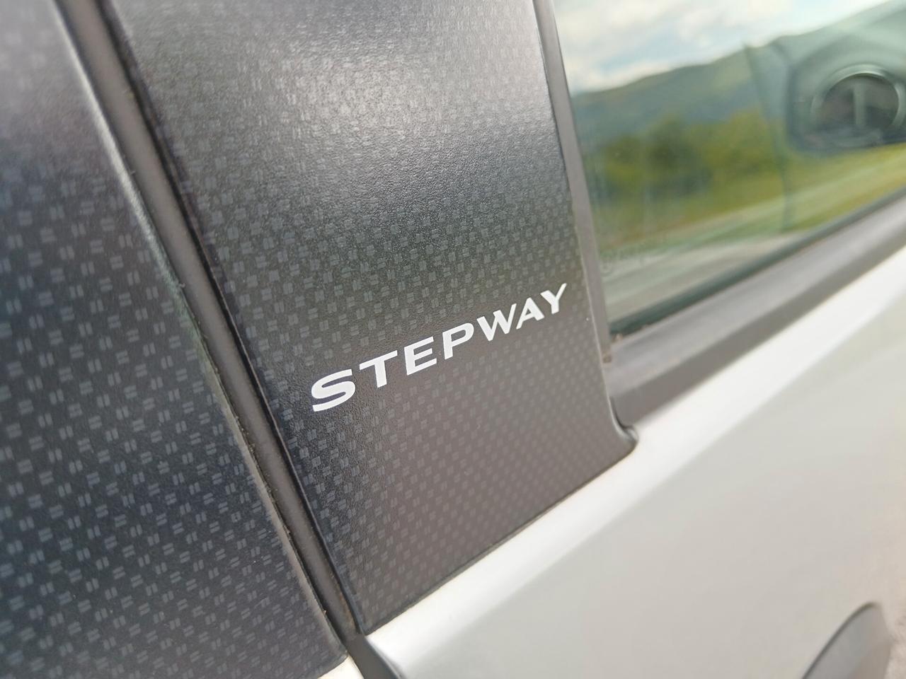 Dacia Sandero Stepway 0.9 TURBO 90CV GPL