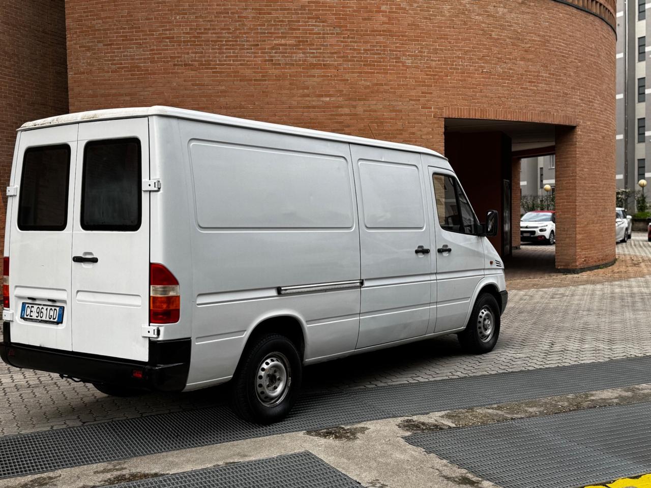 Mercedes-benz Sprinter F30/28 213 CDI cat Furgone
