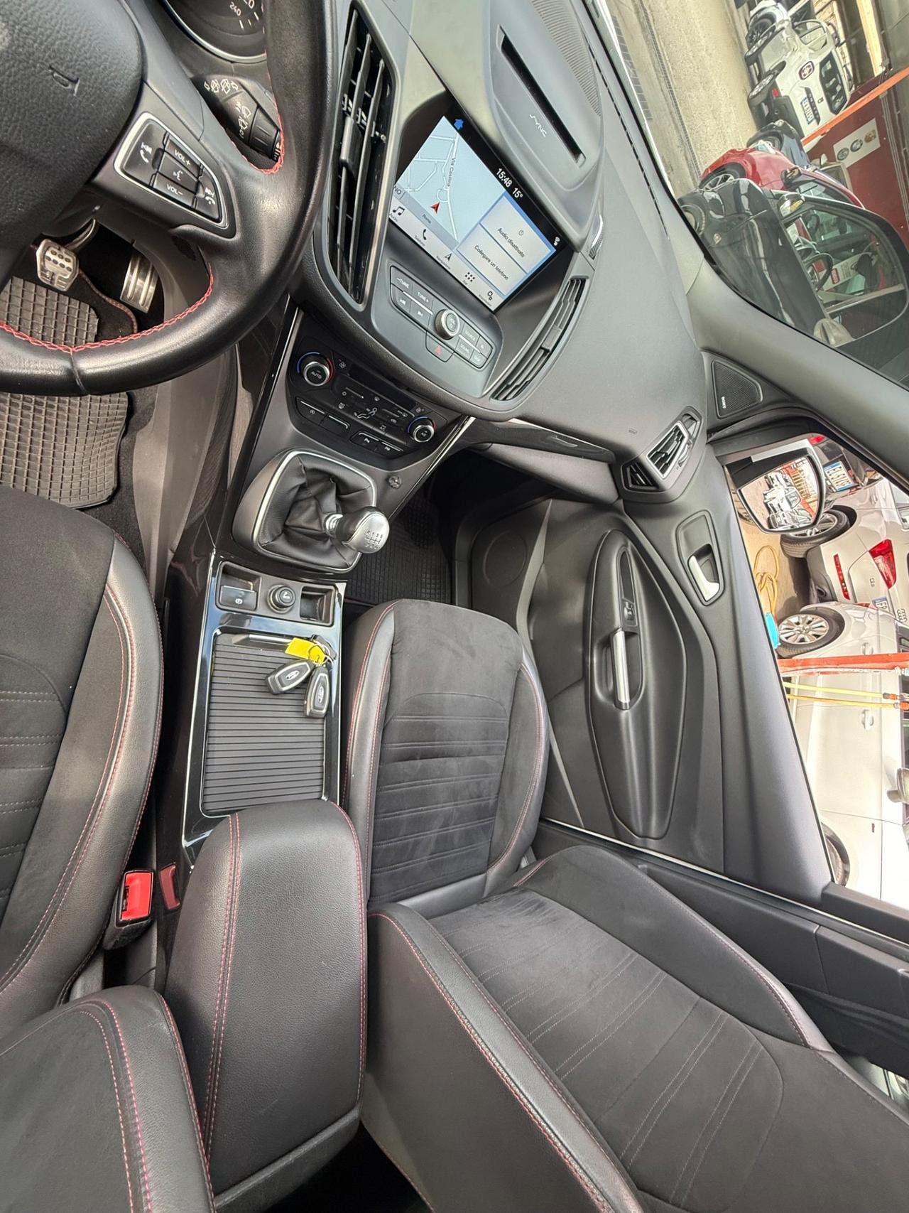 Kuga 2.0 150 CV-4x4-ST-Line-unipro-rate-garanzia