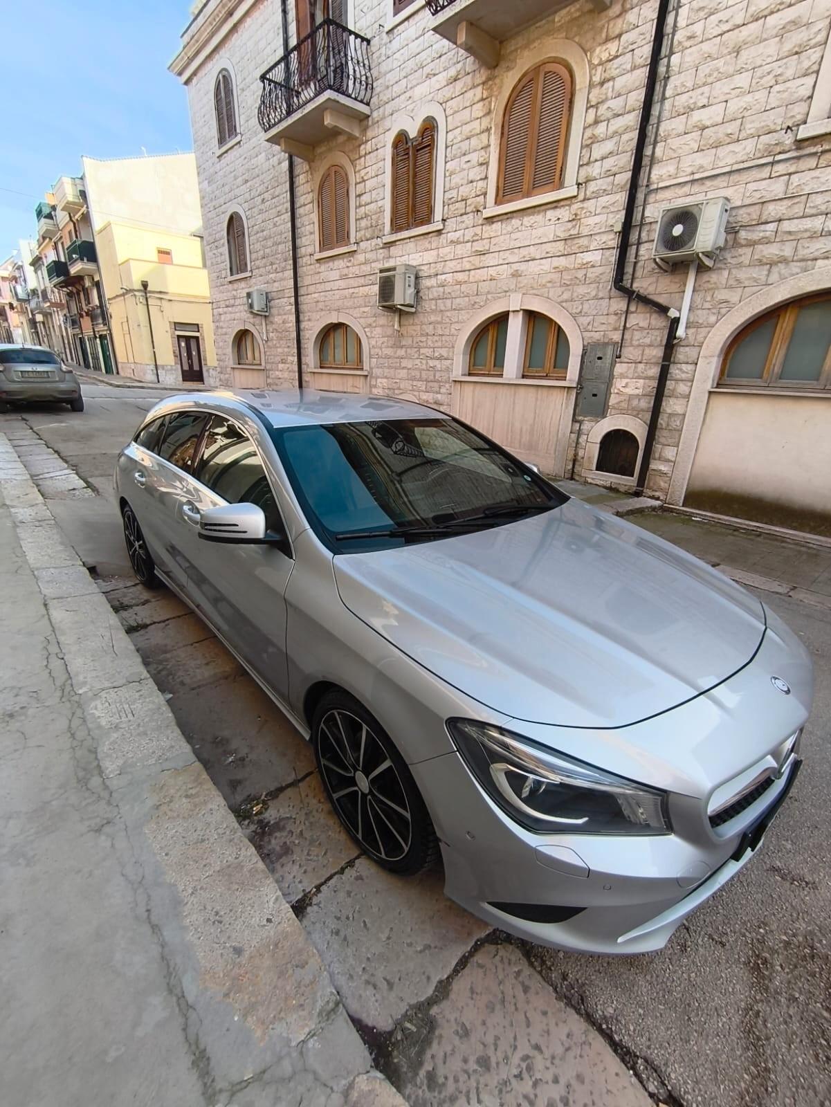 Mercedes-benz CLA 200 CDI S.W. Premium cv 136 cambio manuale