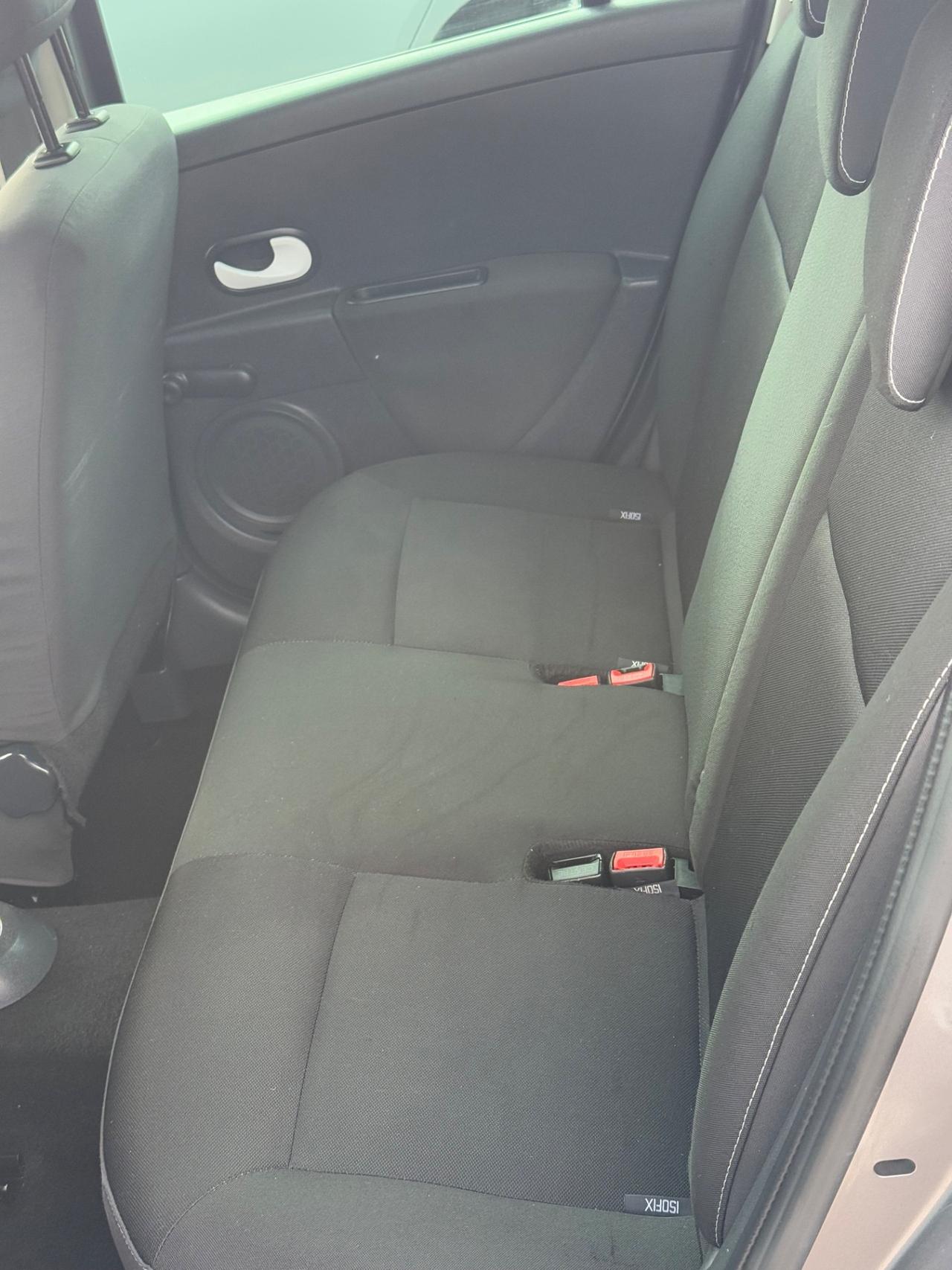 Renault Clio 1.2 16V 5 porte Dynamique