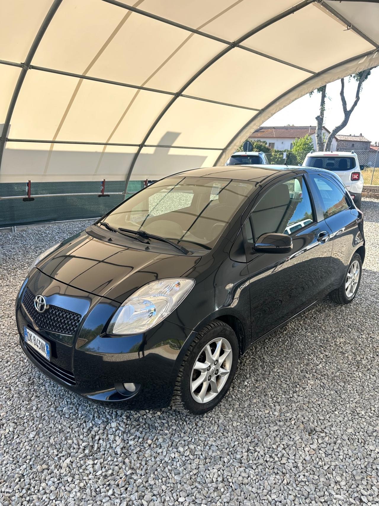Toyota Yaris 1.4 D-4D 3 porte