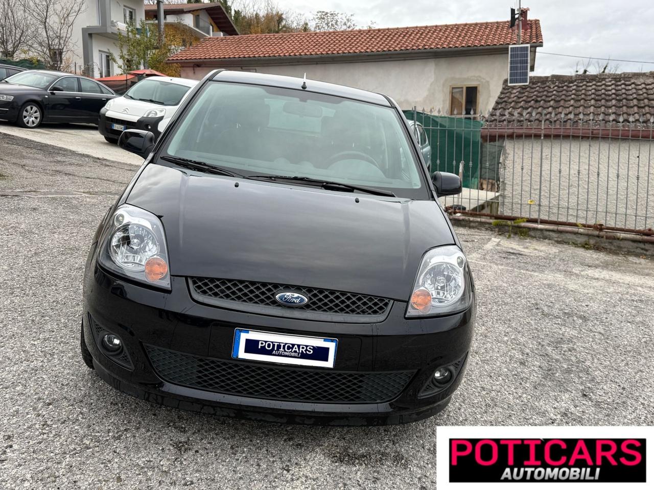 Ford Fiesta 1.5 TDCi 75CV 5