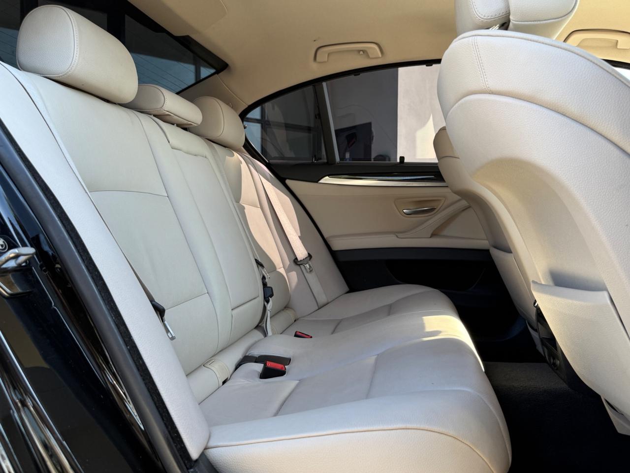 Bmw 520d Luxury|SEDILI RISCALDABILI|PELLE