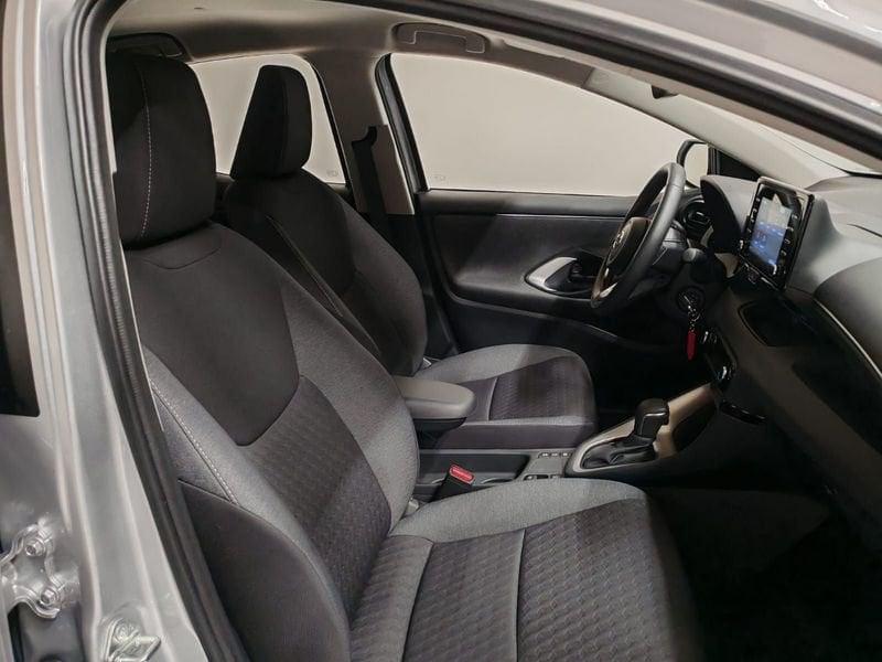 Toyota Yaris Yaris 1.5 Full Hybrid 5p Active