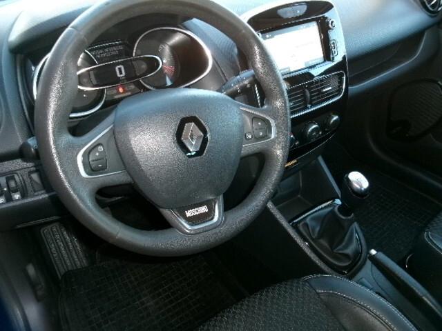 Renault Clio TCe 12V 90 CV 5 porte Moschino Life