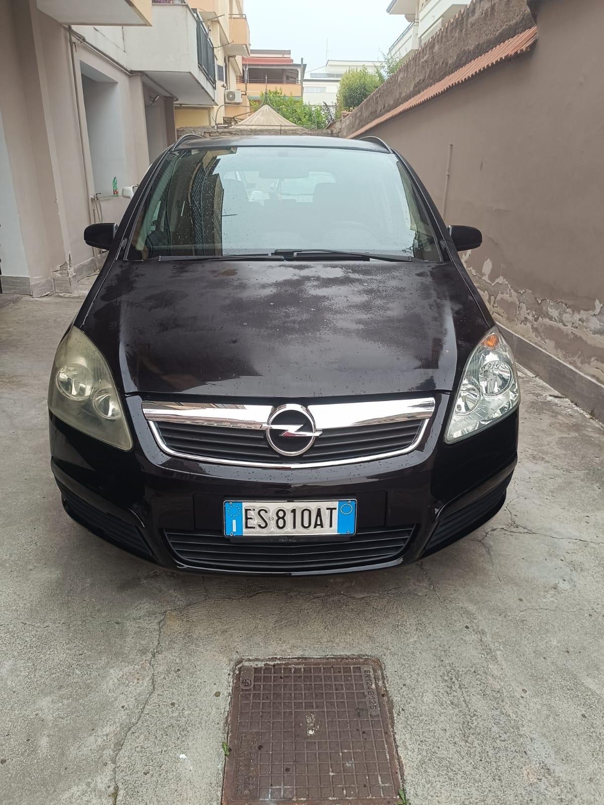 Opel Zafira 1.6 16V ecoM 94CV Cosmo