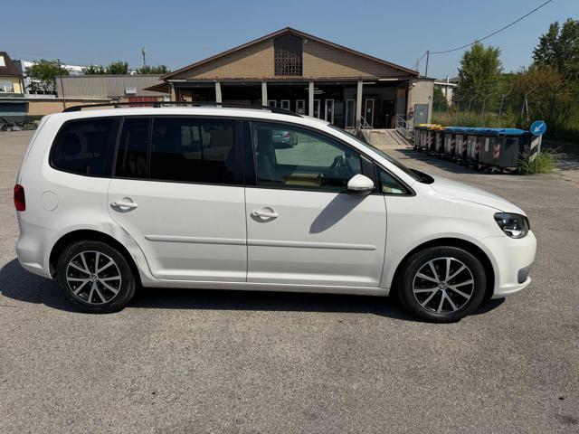 VOLKSWAGEN Touran 7posti 1.6 TDI DSG senza nessun lavoro da fare