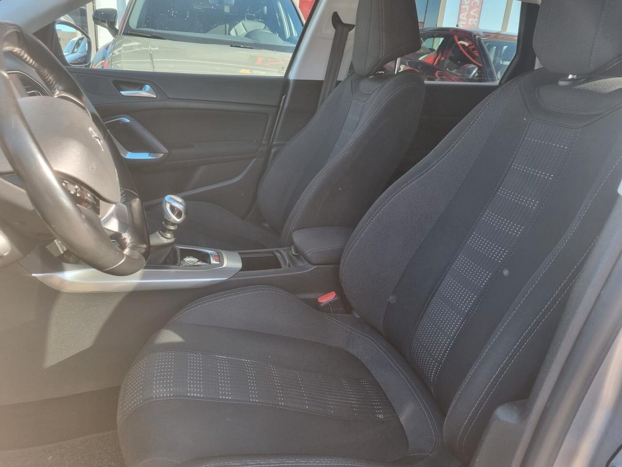 Peugeot 308 BlueHDi 150cv S&S Allure