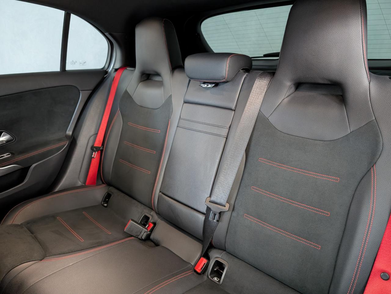 Mercedes-Benz 35 4matic Automatic AMG Line Premium