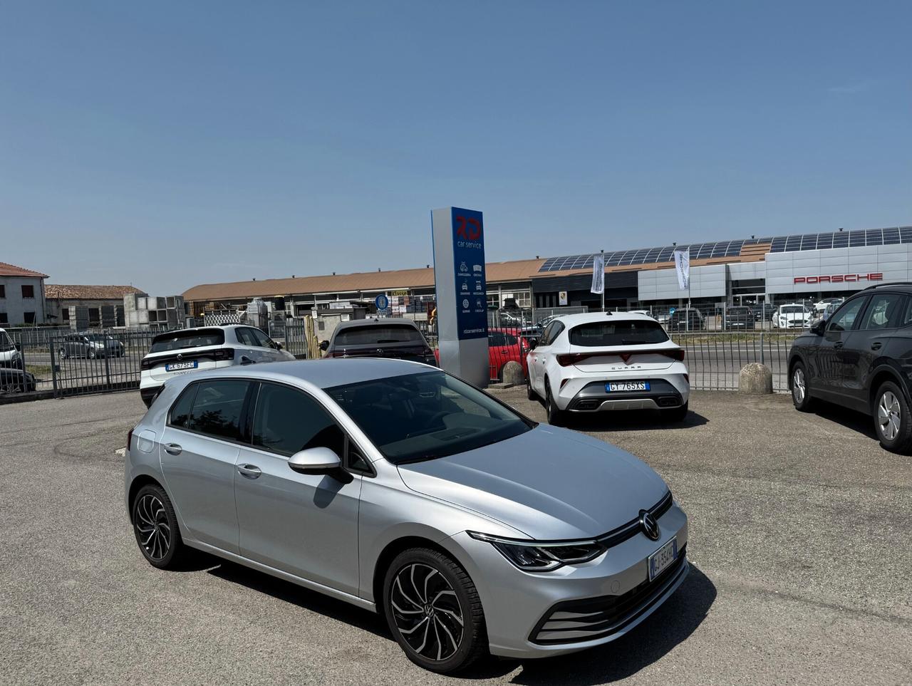 Volkswagen Golf 1.0 etsi evo Life 110cv dsg / NO VINCOLI