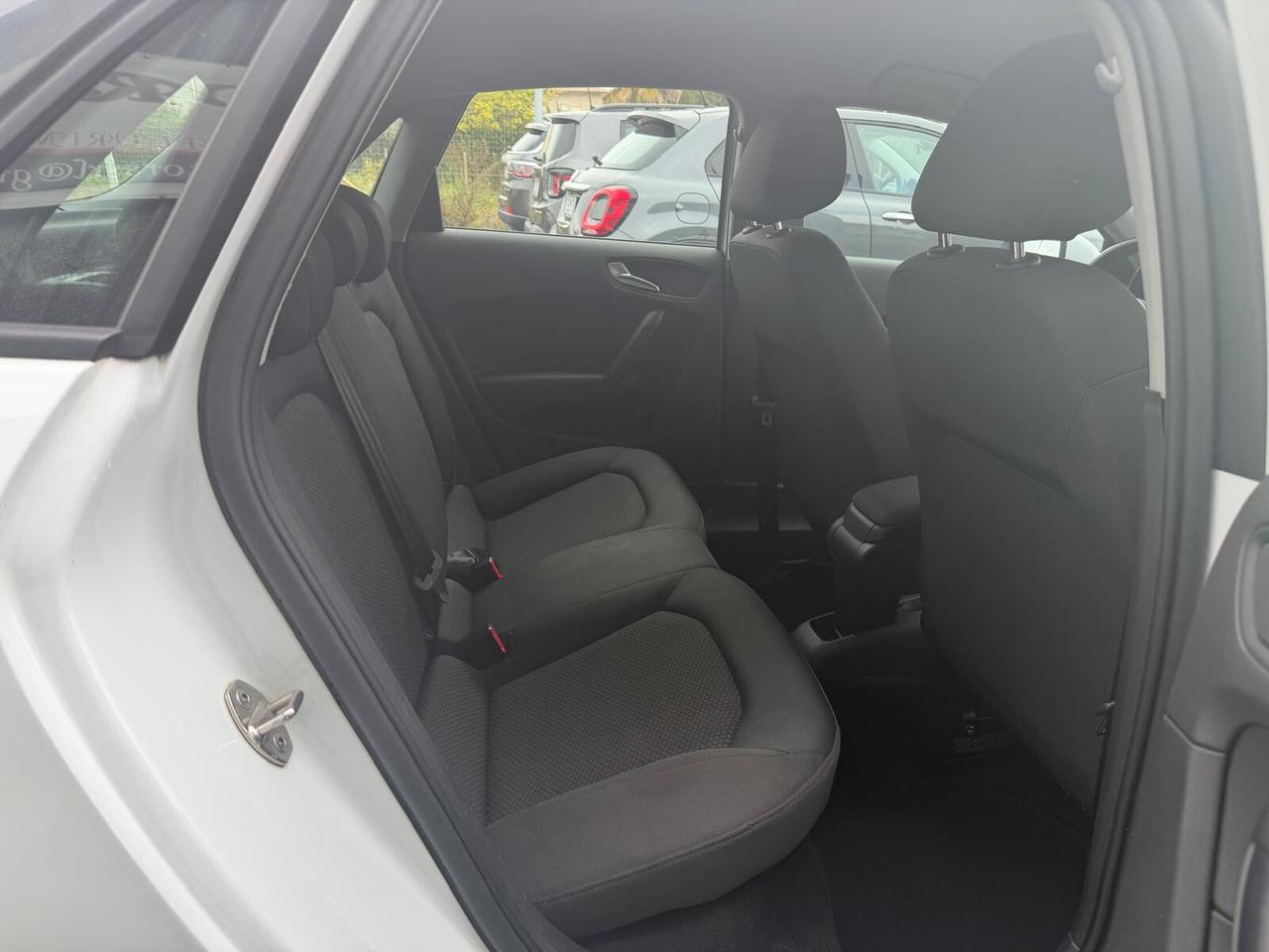 Audi A1 116CV BICOLORE