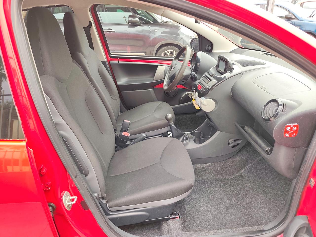 Toyota Aygo 1.0 BENZINA NAVIGATORE