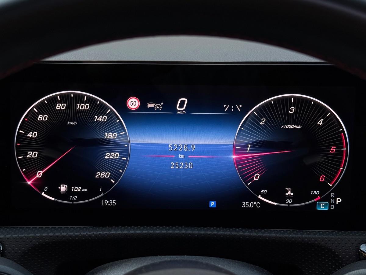 New Mercedes Classe A 180d Premium AMG Night Edition 116CV