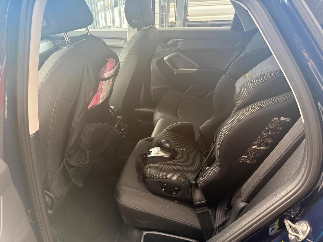 Audi Q3 35 TFSI S tronic Business Advanced