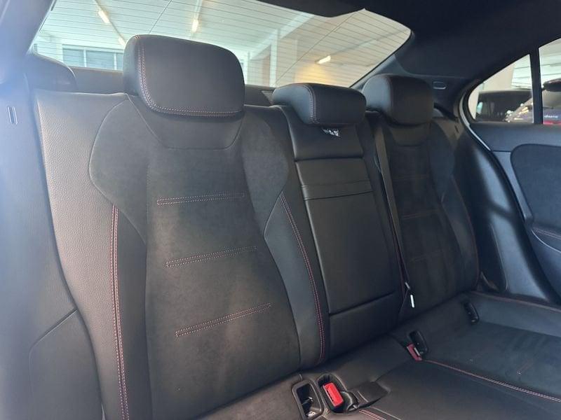 Mercedes-Benz Classe A A 180 d Automatic Premium