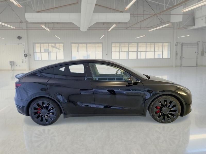 TESLA MODEL Y 75 kWh Performance Dual Motor 4WD aut