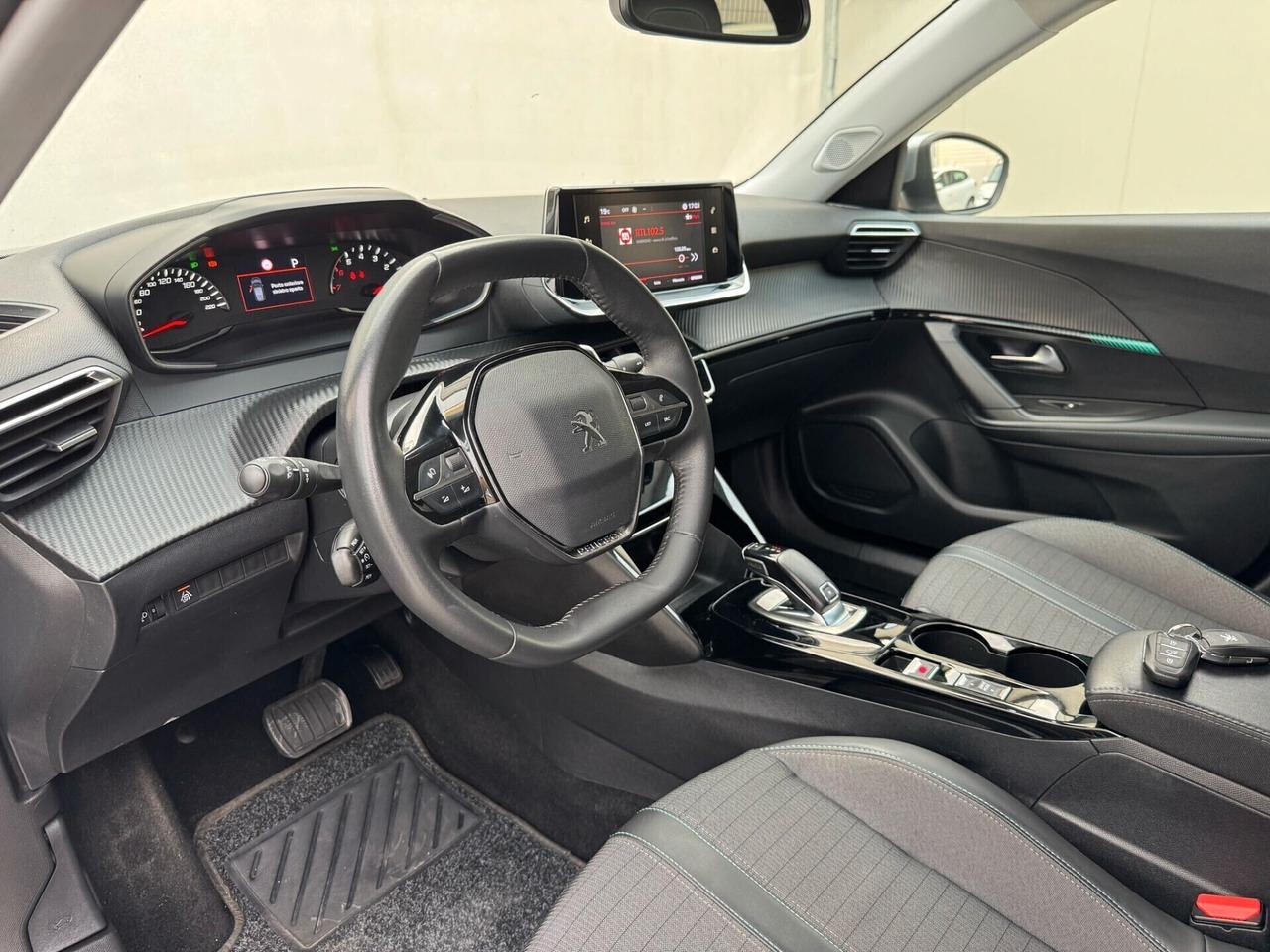 PEUGEOT 2008 BlueHDi 130cv 2021 !!! PROMO!!!