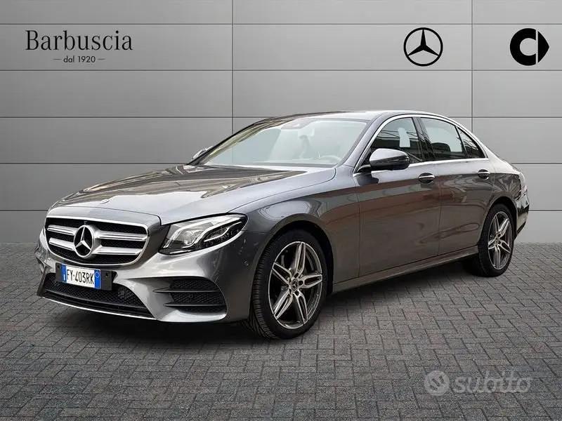 Mercedes-Benz Classe E - W213 Berlina - E 220...