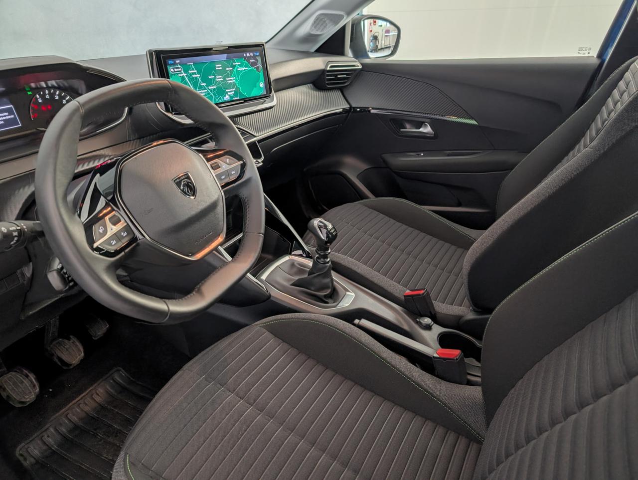 Peugeot 208 1.2 puretech 100cv Active