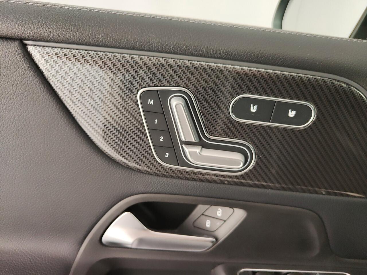 Mercedes-benz GLB 220 d Automatic 4Matic Premium