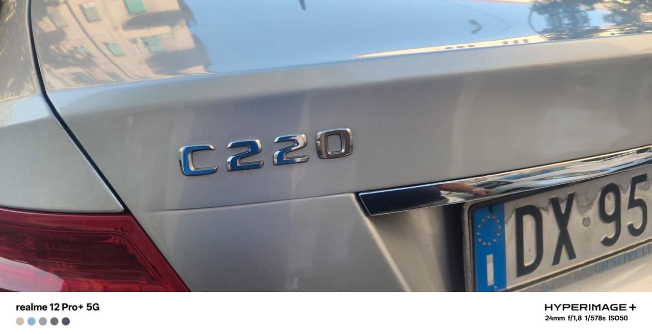 Mercedes-benz C 220 CDI BlueEFFICIENCY Avantgarde AMG