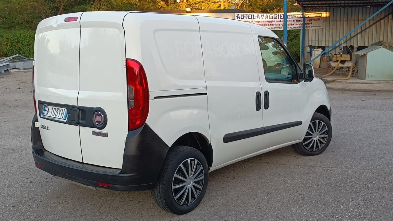 Fiat Doblò 1.4 T-Jet Natural Power