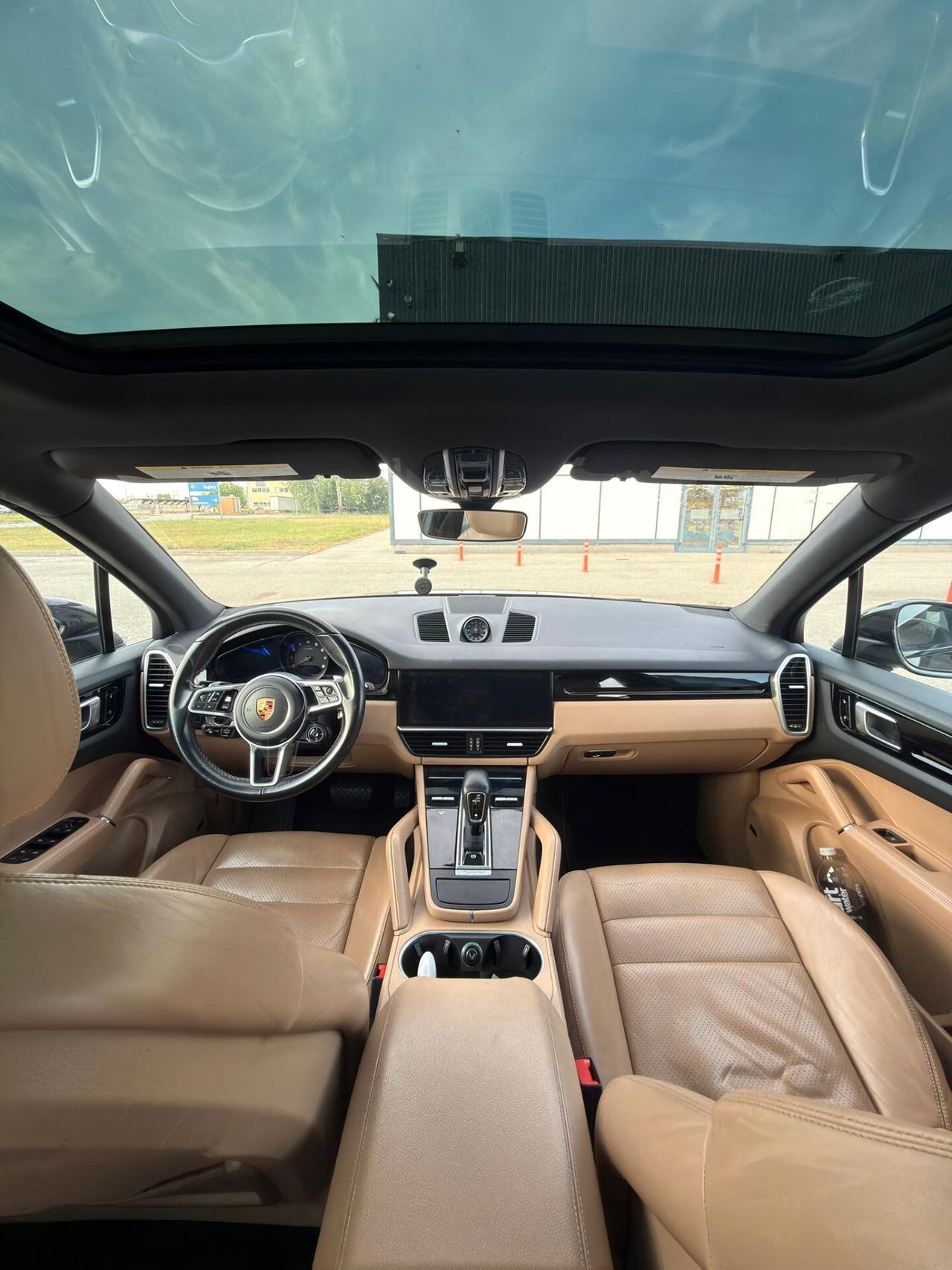 Porsche Cayenne 3.0 V6