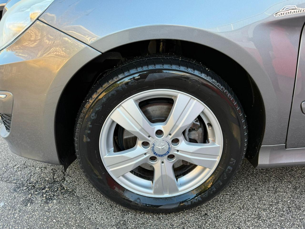 Mercedes-benz classe B 180 2.0 109cv Premium - 2010