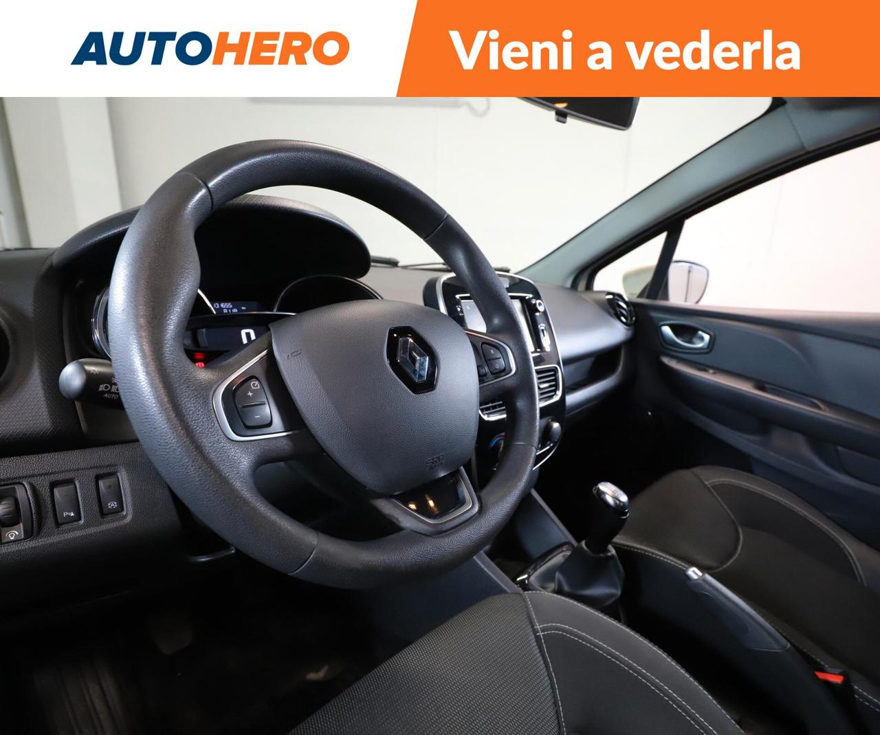 Renault Clio MM75721