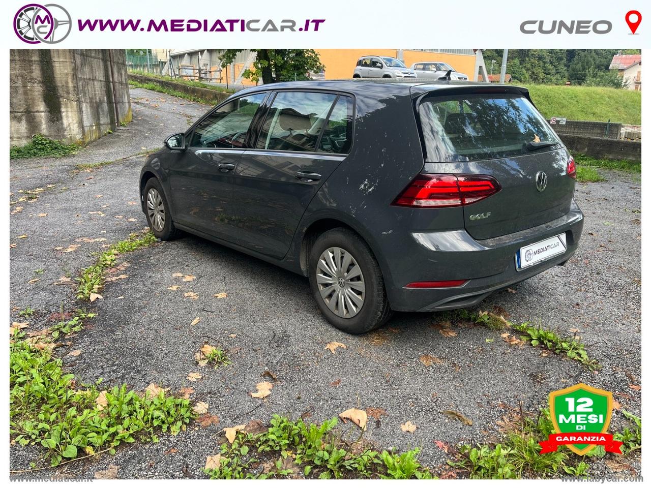 VOLKSWAGEN Golf Variant 1.6 TDI 90 CV Trendline BMT