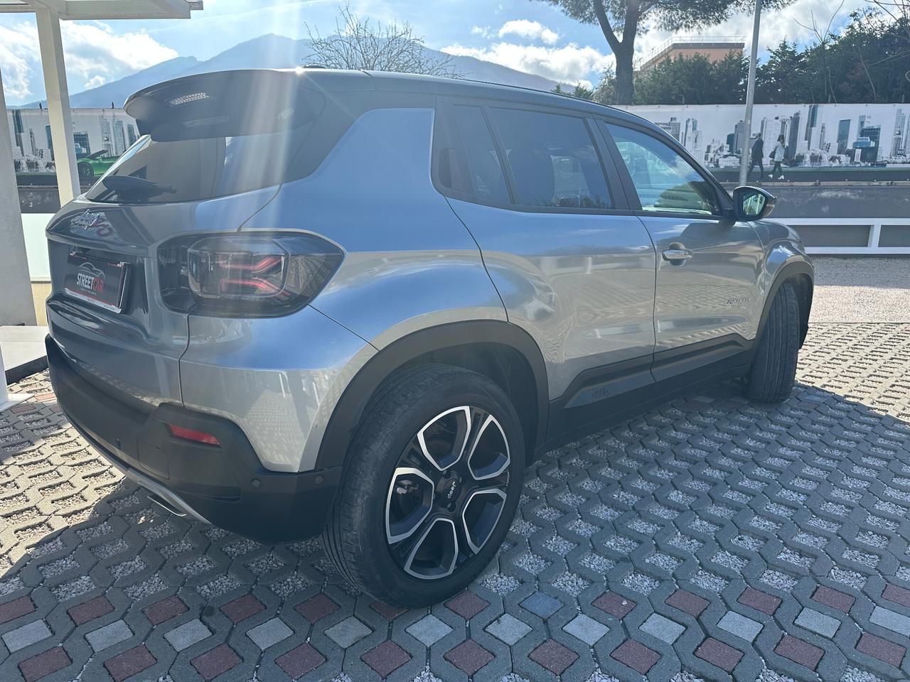 Jeep Avenger 1.2 Turbo 100 CV Summit