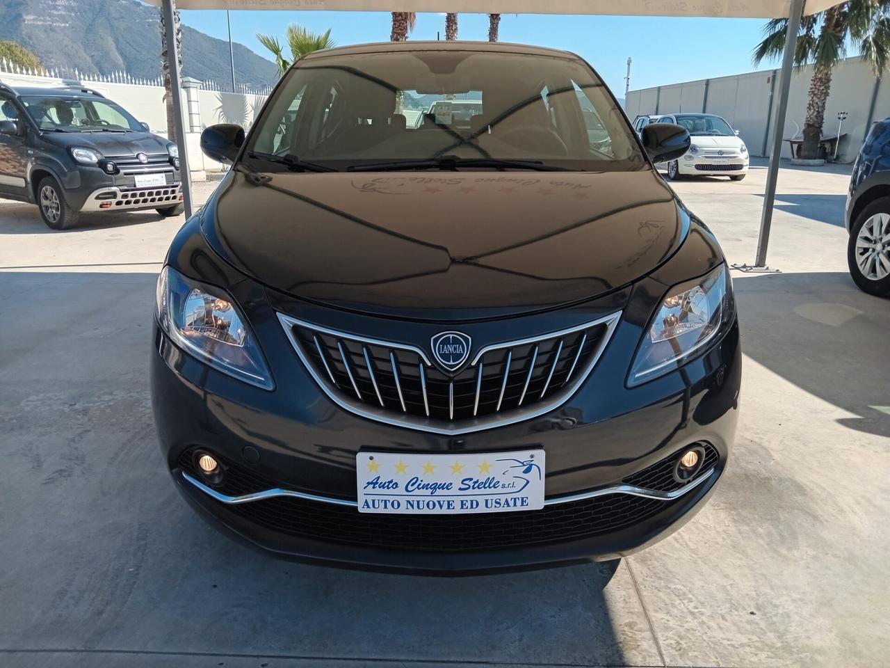 Ypsilon 1.0 Hybrid VETTURA PERFETTA QUALS PROVA