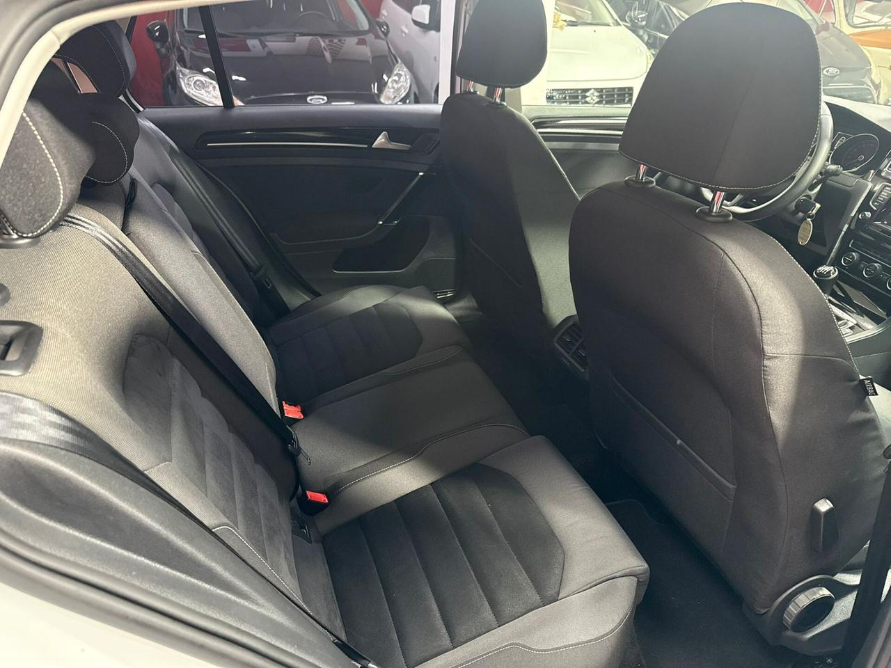 Volkswagen Golf 7 1.6 tdi 105cv BlueMotion -2014