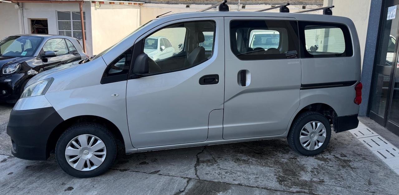 Nissan Nv 200 autocarro n1 5 posti