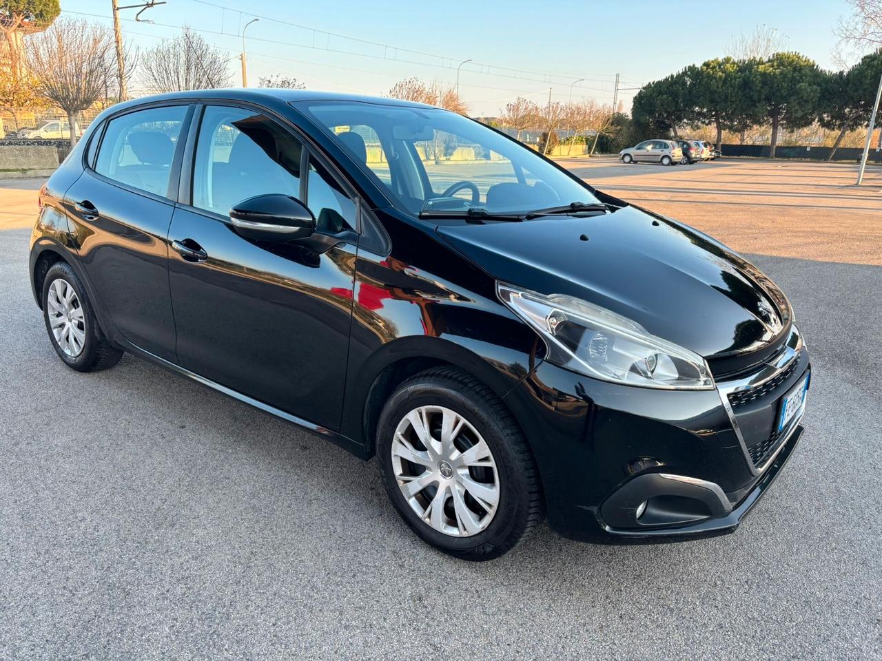 Peugeot 208 PureTech 68 5 porte Active