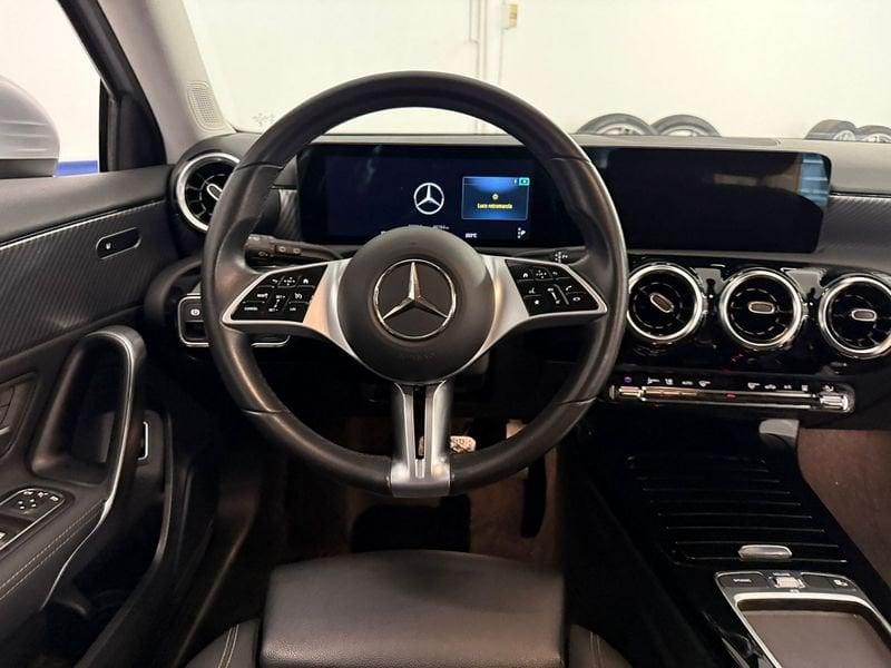 Mercedes-Benz Classe A A250 4Matic Progressive Advanced anche a332€