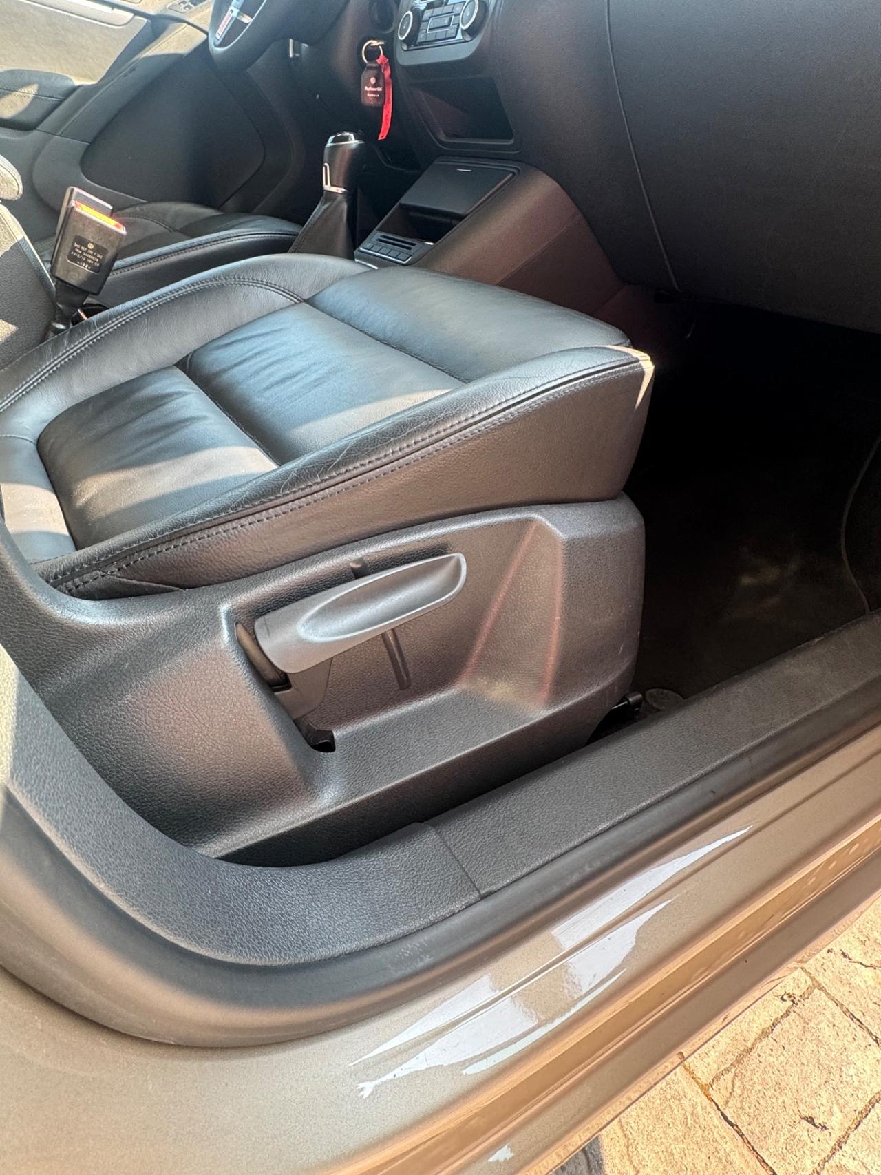 Volkswagen Tiguan 2.0 TDI 140 CV 4MOTION Sport & Style