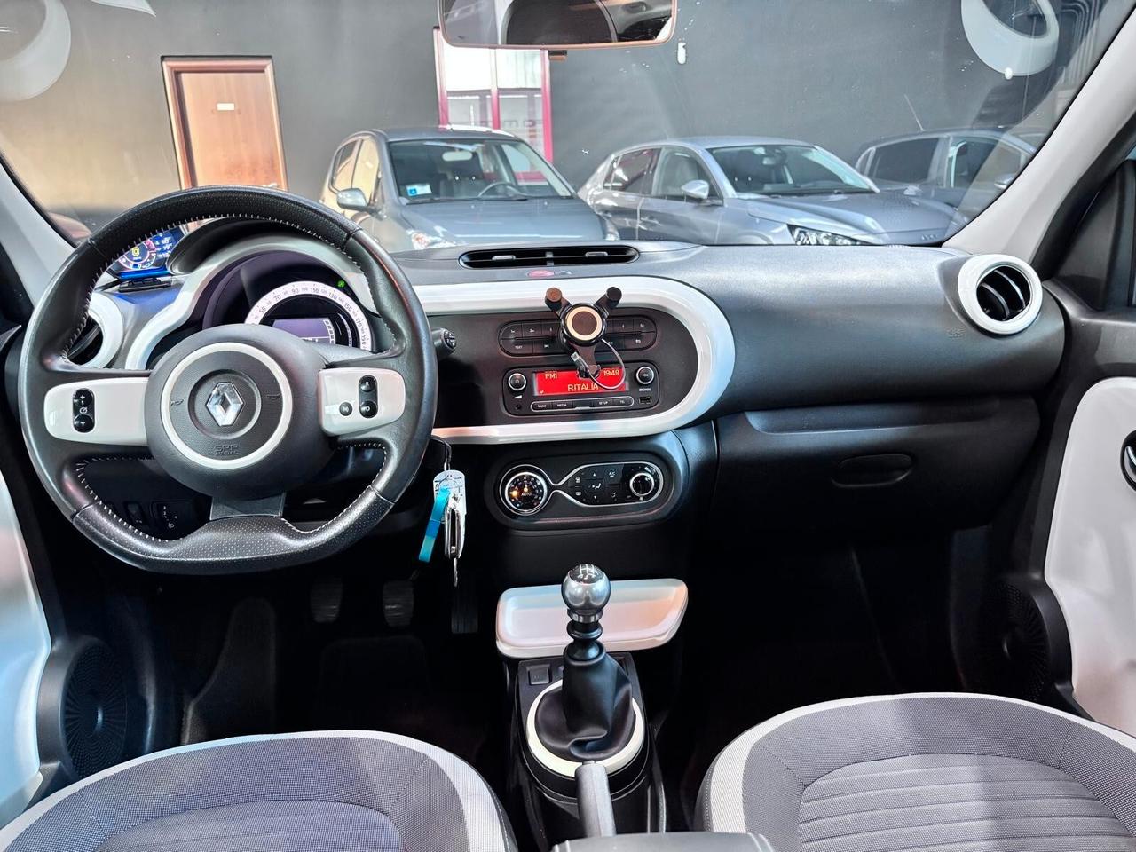 Renault Twingo Euro 6 Benzina Neopatentati