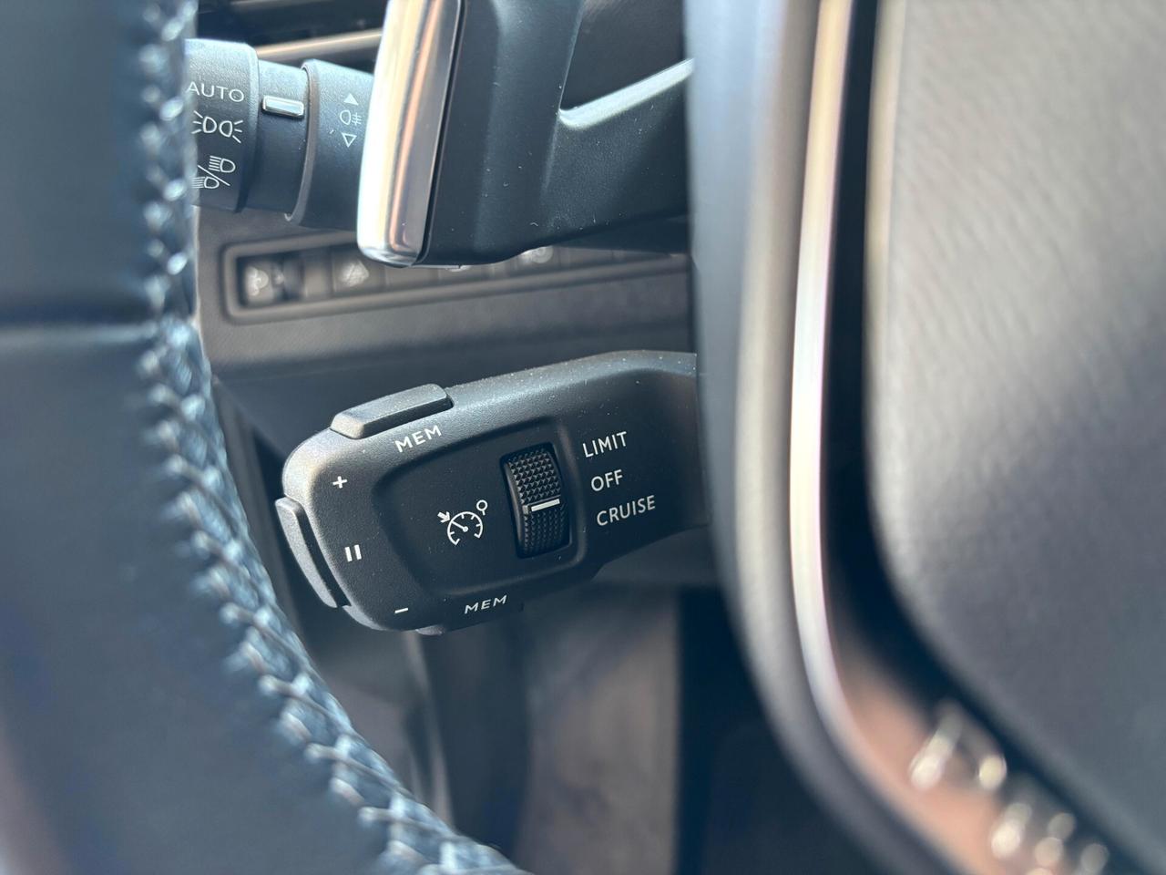 Peugeot 3008 Hybrid 225CV e-EAT8 GT