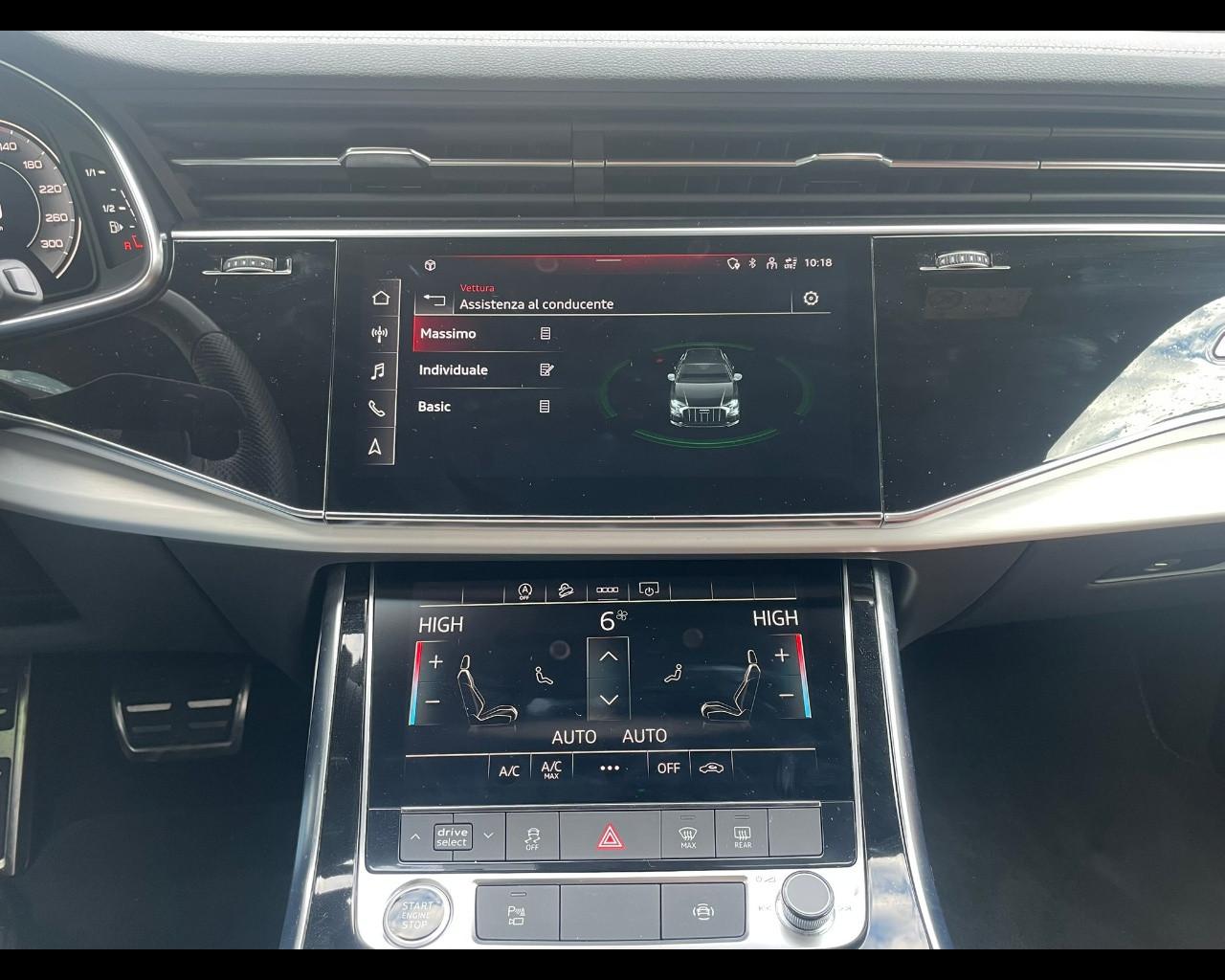 AUDI Q8 - Q8 50 TDI 286 CV quattro tiptronic Sport