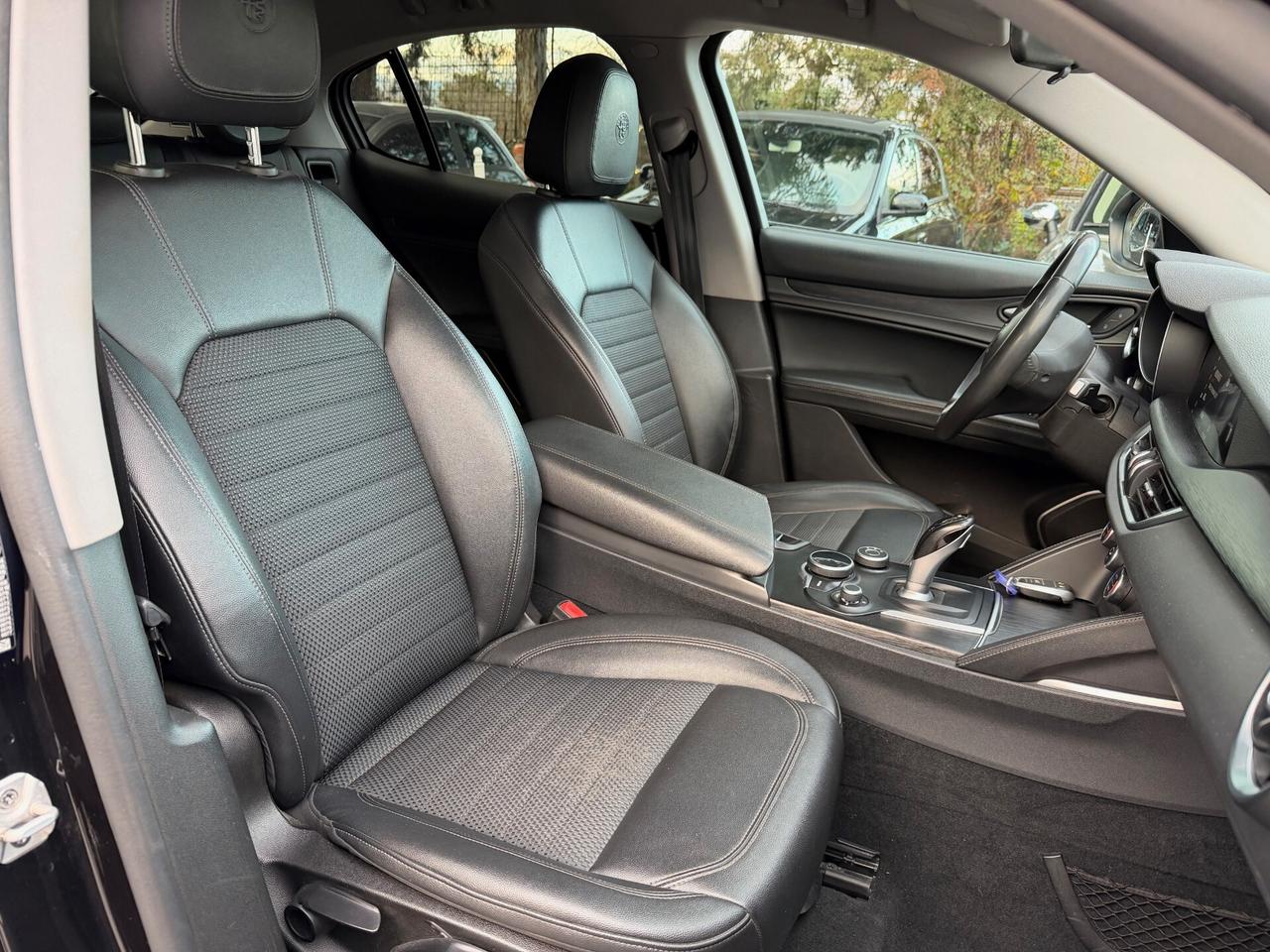 Alfa Romeo Stelvio 2.2 Turbodiesel 210CV AT8 Q4 Business