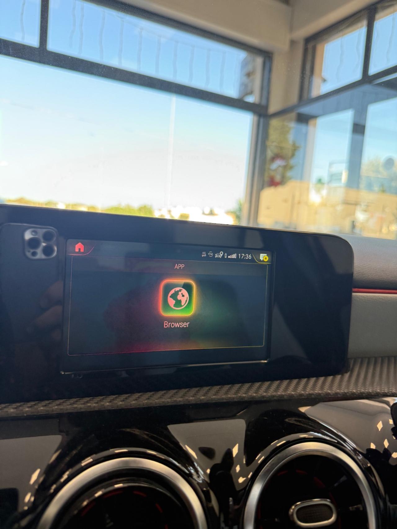 Mercedes-benz A 180 NAVI,TELECAMERA,APPLE CARPLAY,INTERNI PARZIALI IN PELLE,SCHERMO INTERAMENTE DIGITALE